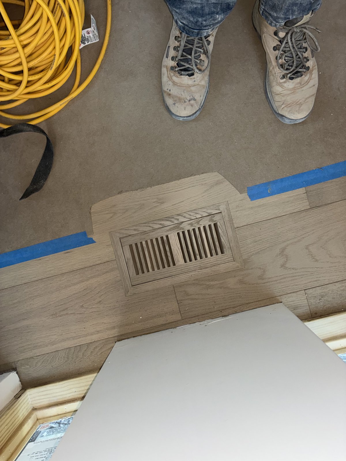 Flush-mount vent cut from flooring stock